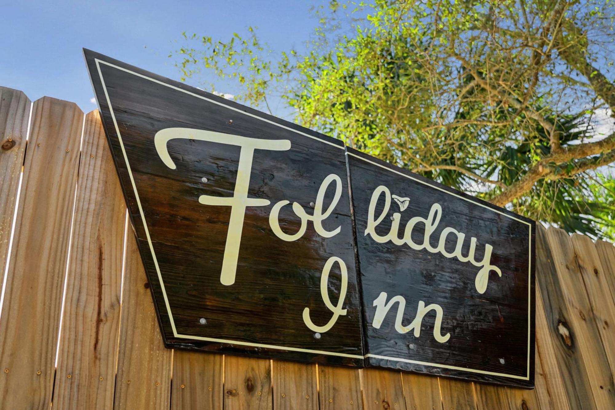 Folliday Inn - The Ariston - Room 34 Folly Beach Exterior photo