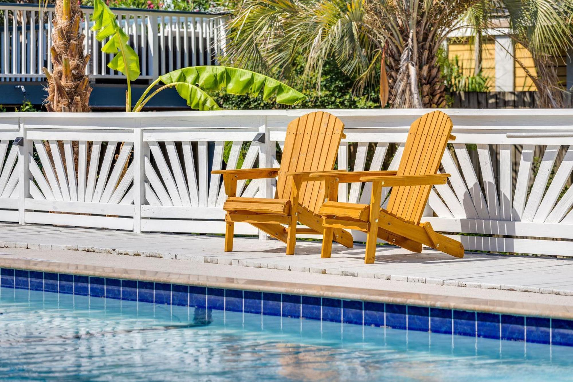Folliday Inn - The Ariston - Room 34 Folly Beach Exterior photo